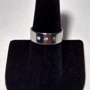 💕Silver Triple-Stone CZ Fashion Ring💕